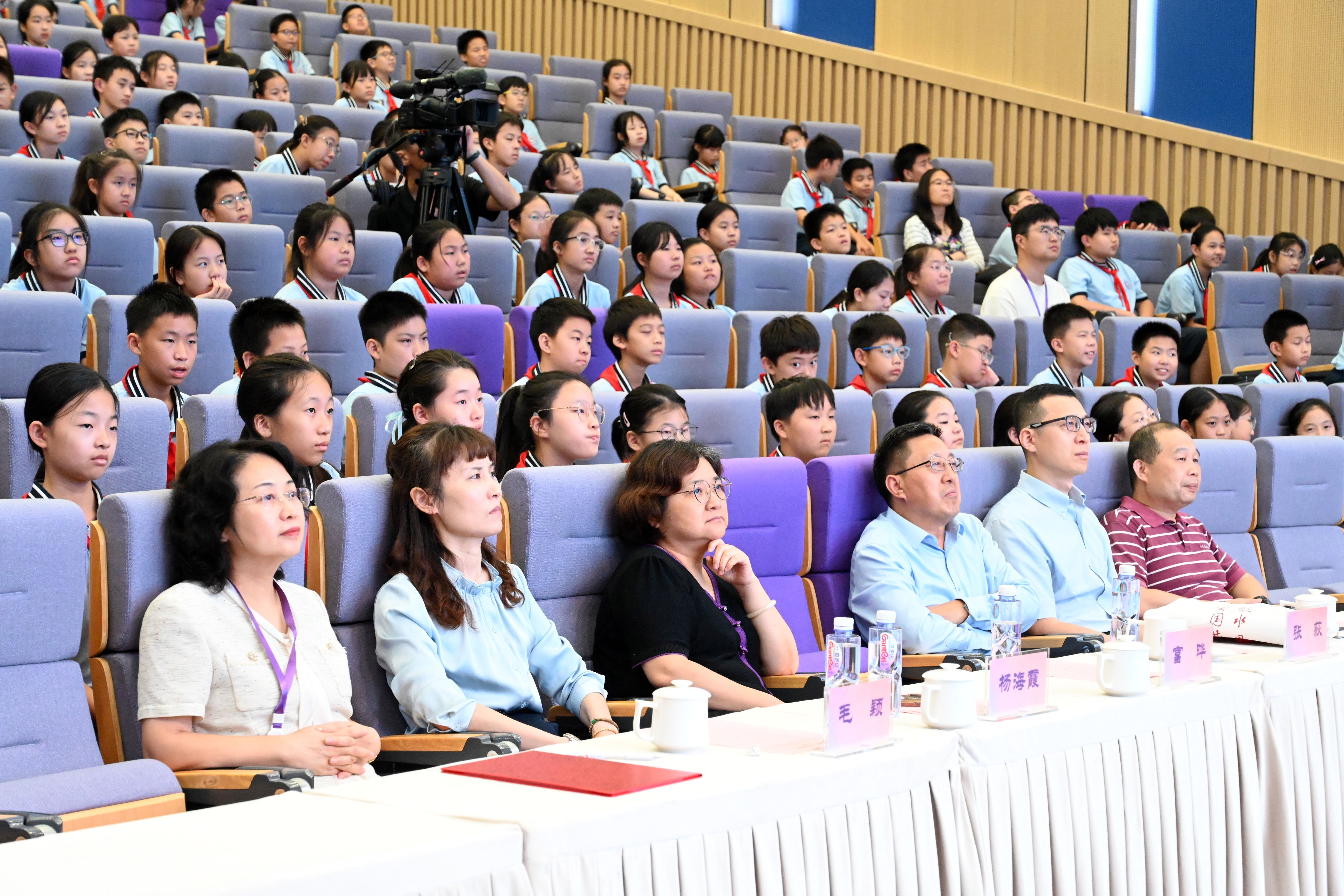 图1.JPG