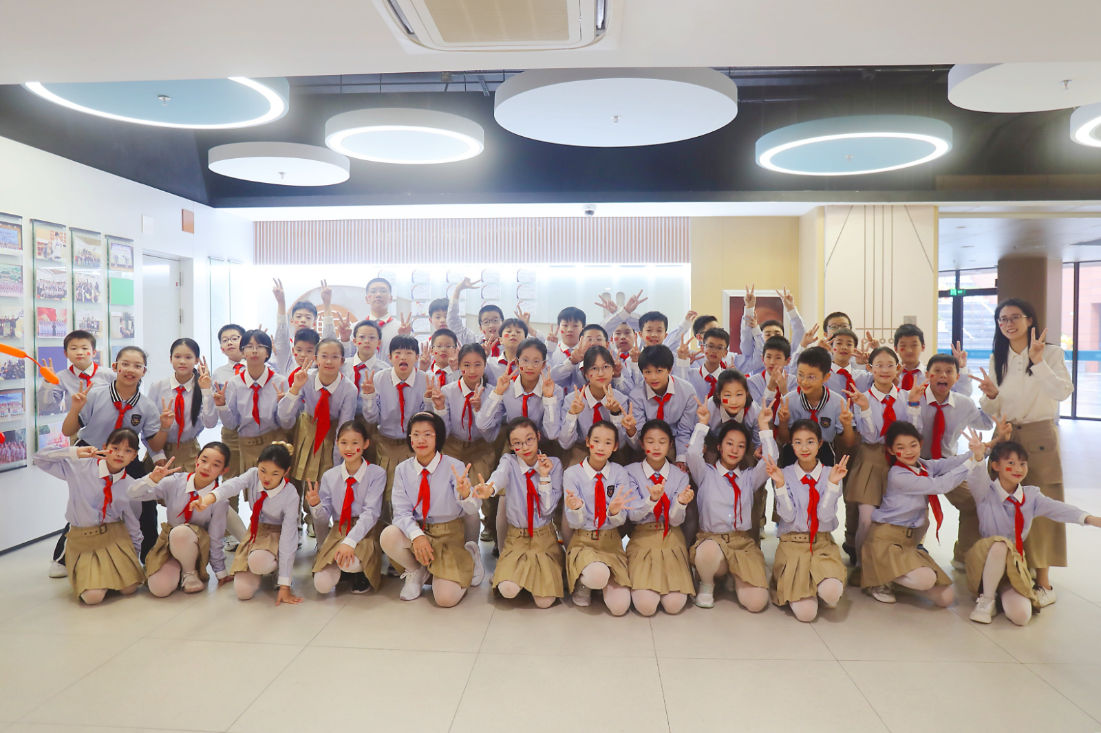 L64-4.jpg L64-4.jpg