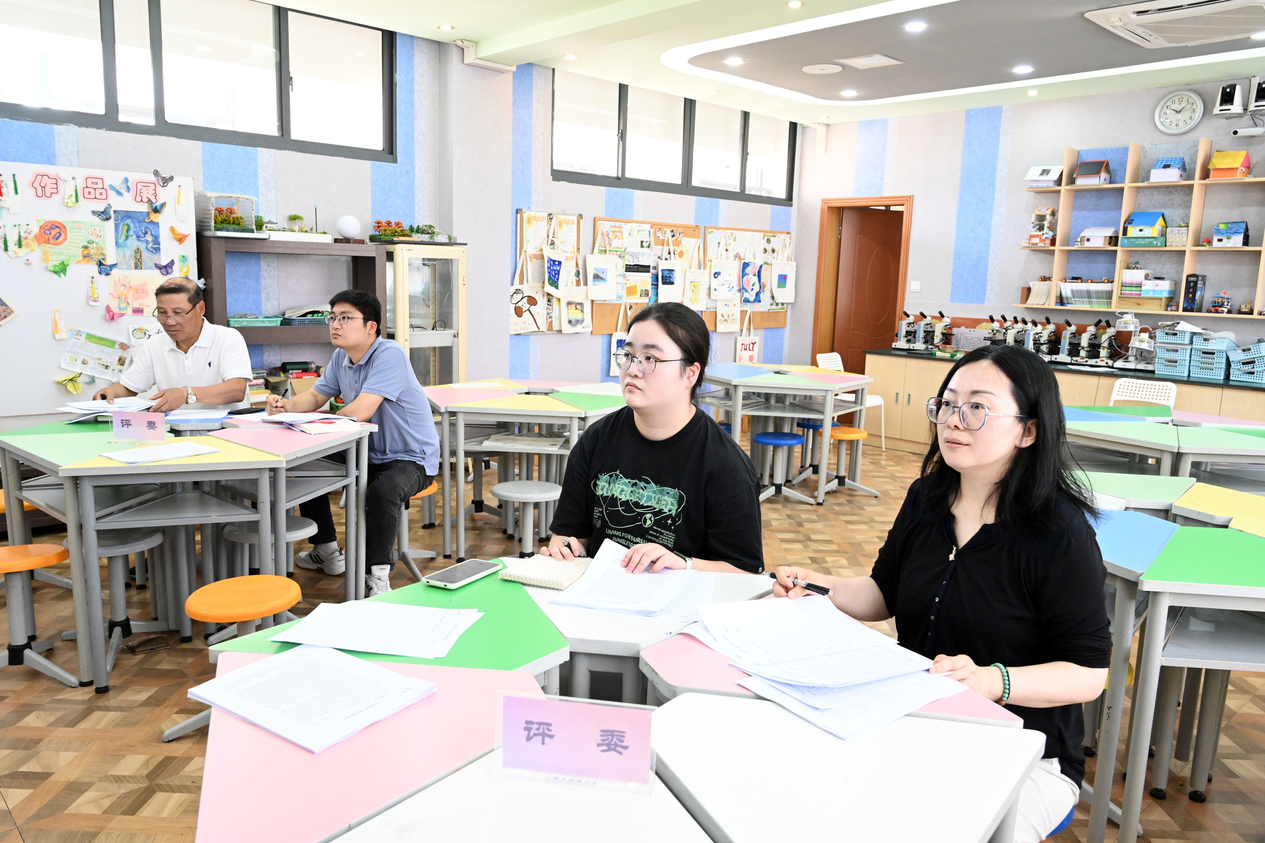 6.2新教师说课比赛图片(4).JPG 6.2新教师说课比赛图片(4).JPG