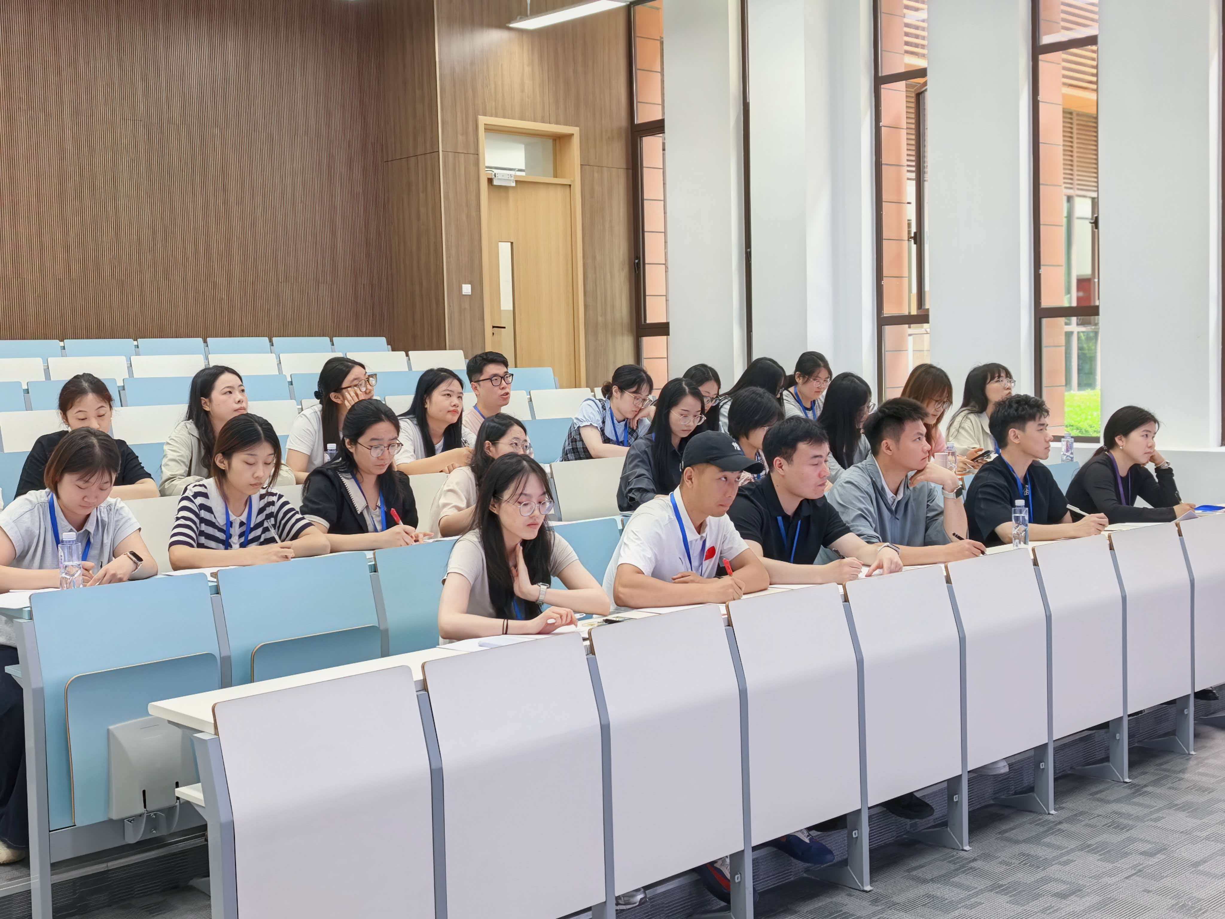 5.25开班仪式图片 (10).jpg 5.25开班仪式图片 (10).jpg