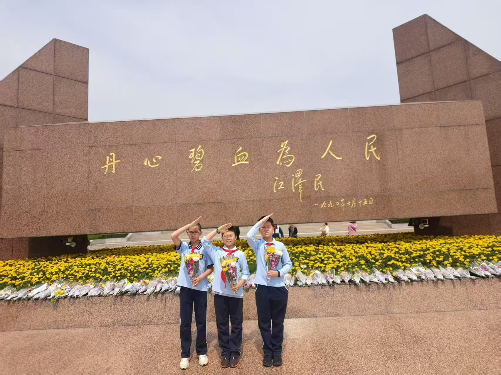 68谷易倬小队.jpg