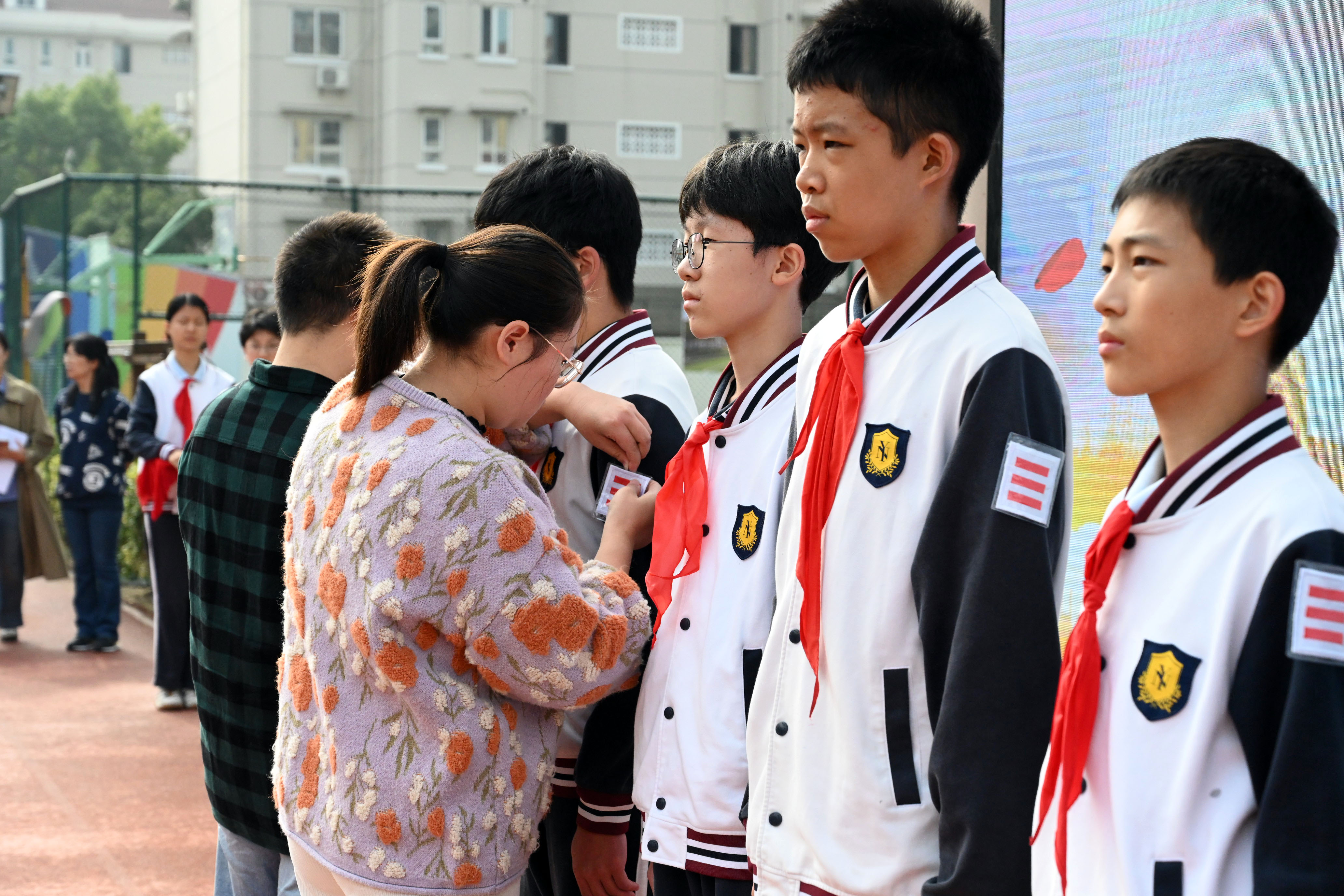 授标1.JPG 授标1.JPG