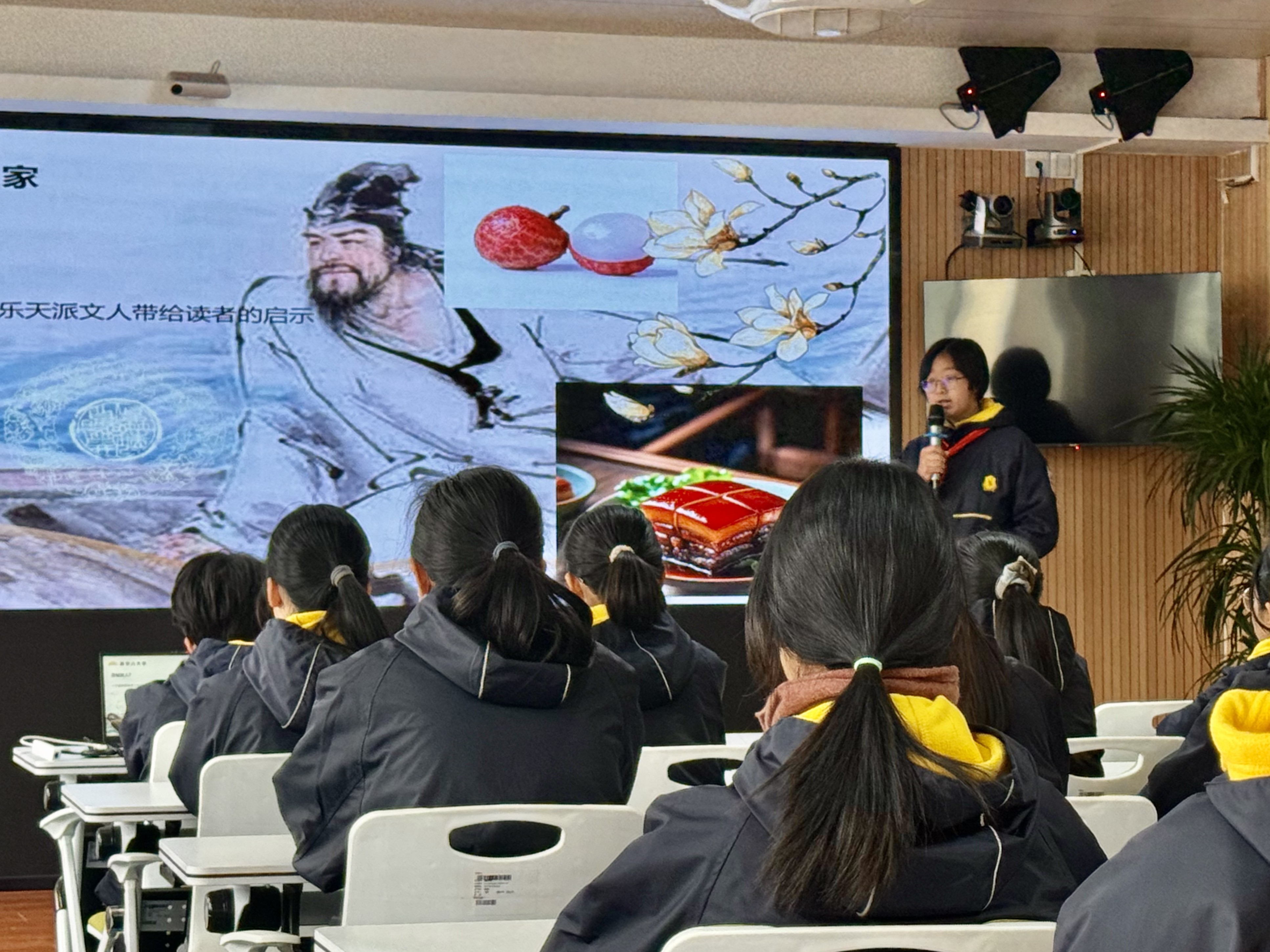 f9b698f0a1a49af66eb1d5ff92c156ac.jpg f9b698f0a1a49af66eb1d5ff92c156ac.jpg