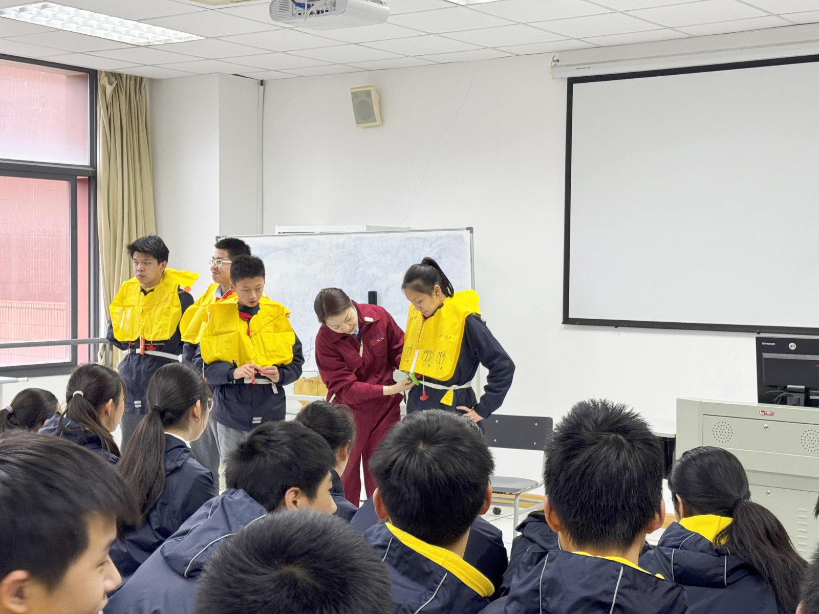 照片7-1.jpg 照片7-1.jpg